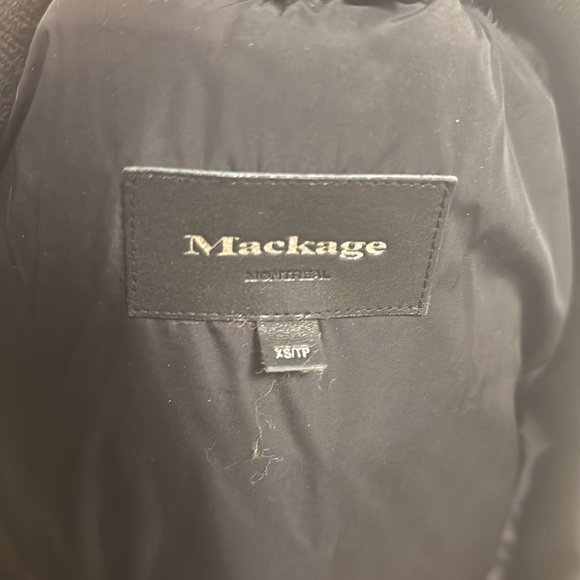 Sleek and Stylish Black Mackage Down Jacket (Size XS) - Picture 5 of 6